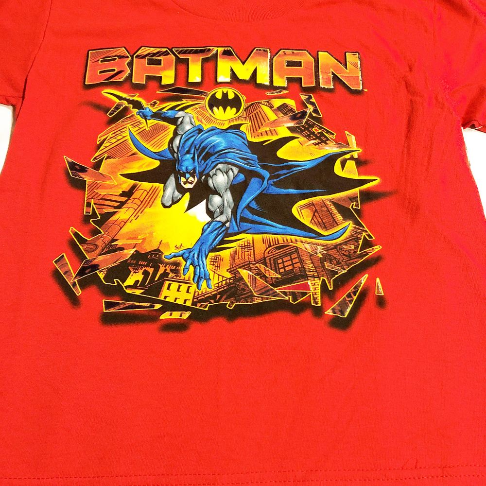 Batman graphic t-shirt boys size L cotton TM & DC